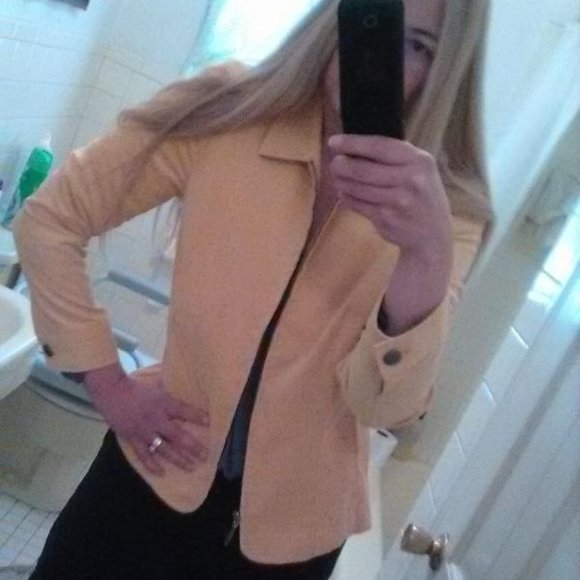 Meet your posher, EZ Lawrence - Please follow, share, & ❤️ BACK. Thank U - Picture 16 of 16